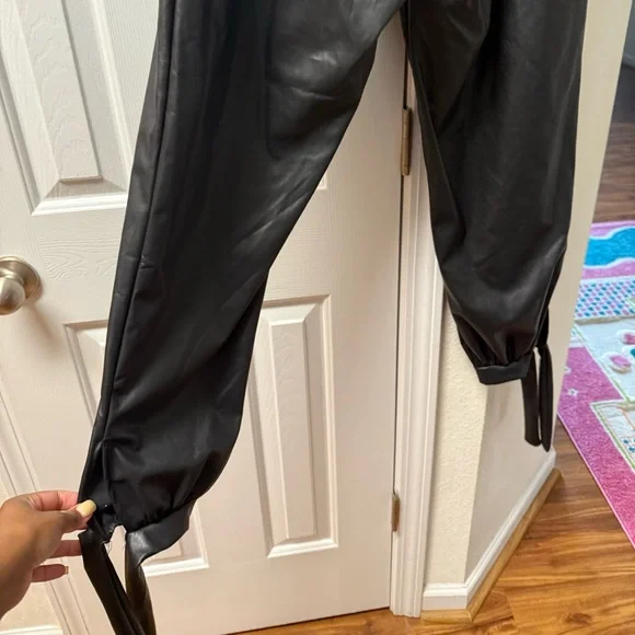 Black Faux Leather Jogger Pants — Fashion Nova — Size 1X - Picture 2 of 5